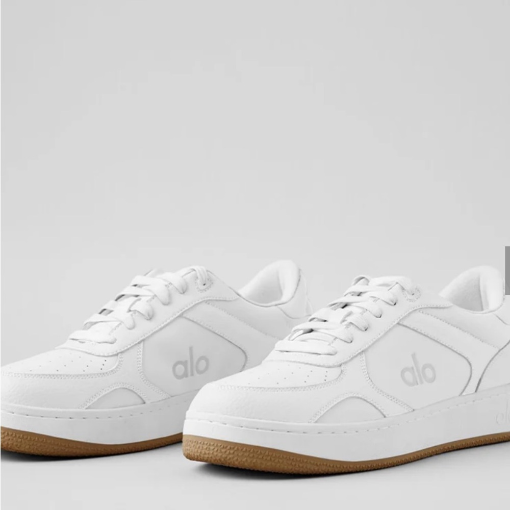 Alo Recovery Mode Sneaker in White